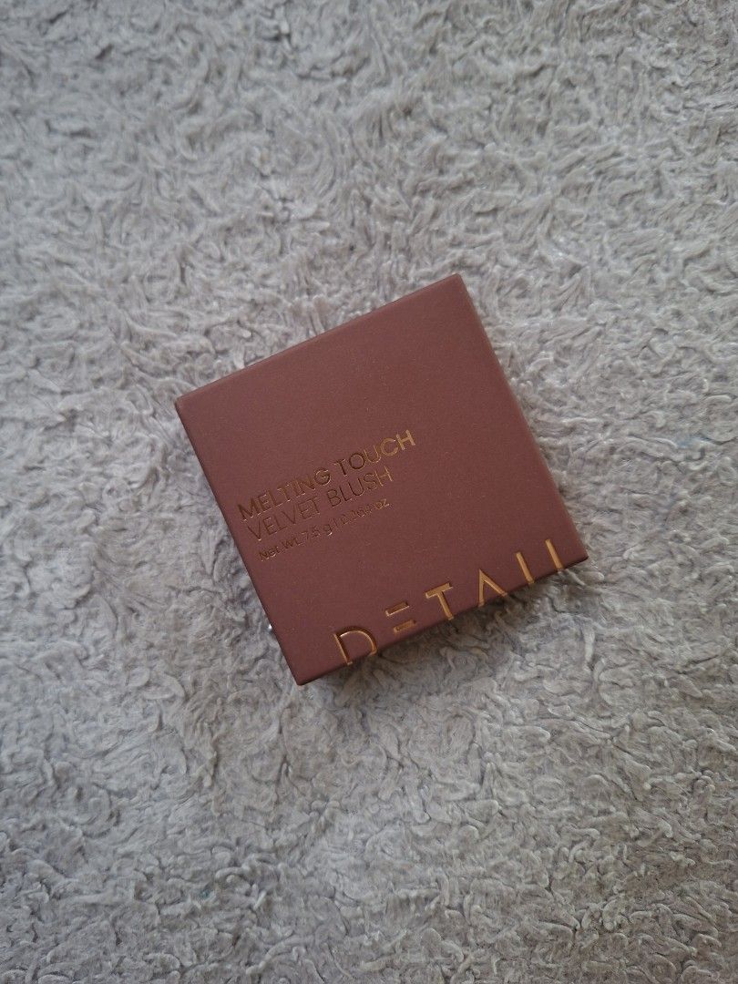 DETAIL Melting Touch (Velvet Blush, Blurring) (Category: Makeup) located in Dagupan City. Submitted by jem.aly.n (Listing ID 1471227265, Image 1). Description: ✅Sealed/Brandnew ₱199 ONLY‼️ (349 srp) Available shade: 📌 Slip Dress MOD: ✅ Meet up (around Dagupan City, Pangasinan) ✅ Delivery (j&t courier) ✅️ Dropping Area (lucky pasabay) MOP: ✅️ Gcash & BDO (for delivery) ✅️ Cash (for meet up).
