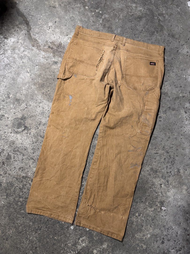 Dickies Carpenter Pants (Category: Jeans) located in Pasig City. Submitted by dripthrift1600 (Listing ID 1471256303, Image 2). Description: - Dickes Carpenter - Good condition - Issue: see photos - Sizes: XL - Dimes: 42x40x9 #dripthrift1600.