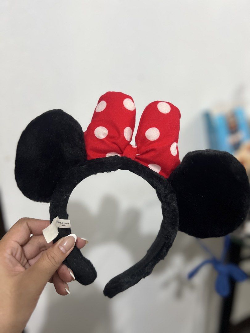 Disney headband Minnie Mouse classic (Category: Hair Accessories) located in Quezon City. Submitted by cookiecreammm (Listing ID 1471136480, Image 3). Description: .
