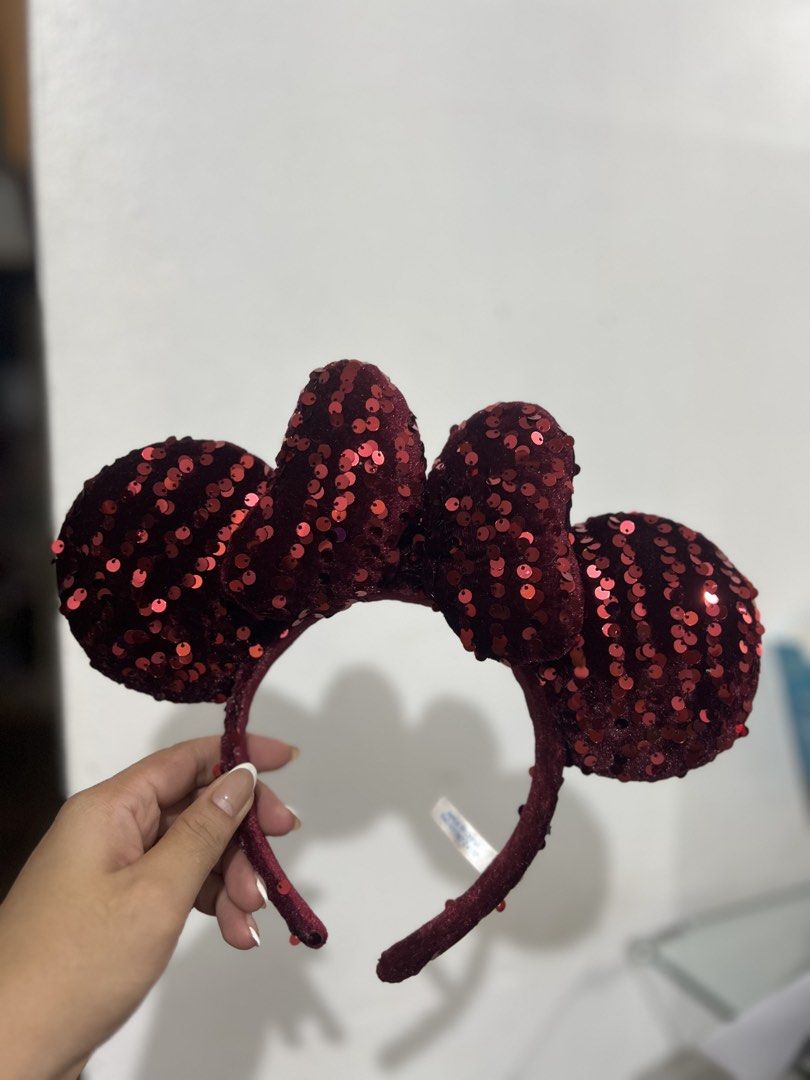 Disney headband Minnie Mouse Maroon (Category: Hair Accessories) located in Quezon City. Submitted by cookiecreammm (Listing ID 1471136684, Image 1). Description: .
