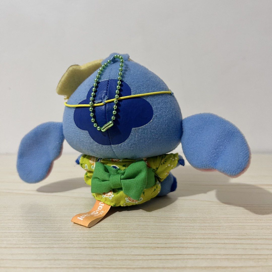 Disney Lilo & Stitch Plush Charm height: 10cm - Php 250 (Category: Character Goods) located in Davao. Submitted by pandorastoybox (Listing ID 1471261490, Image 2). Description: Disney Lilo & Stitch Plush Charm height: 10cm - Php 250.