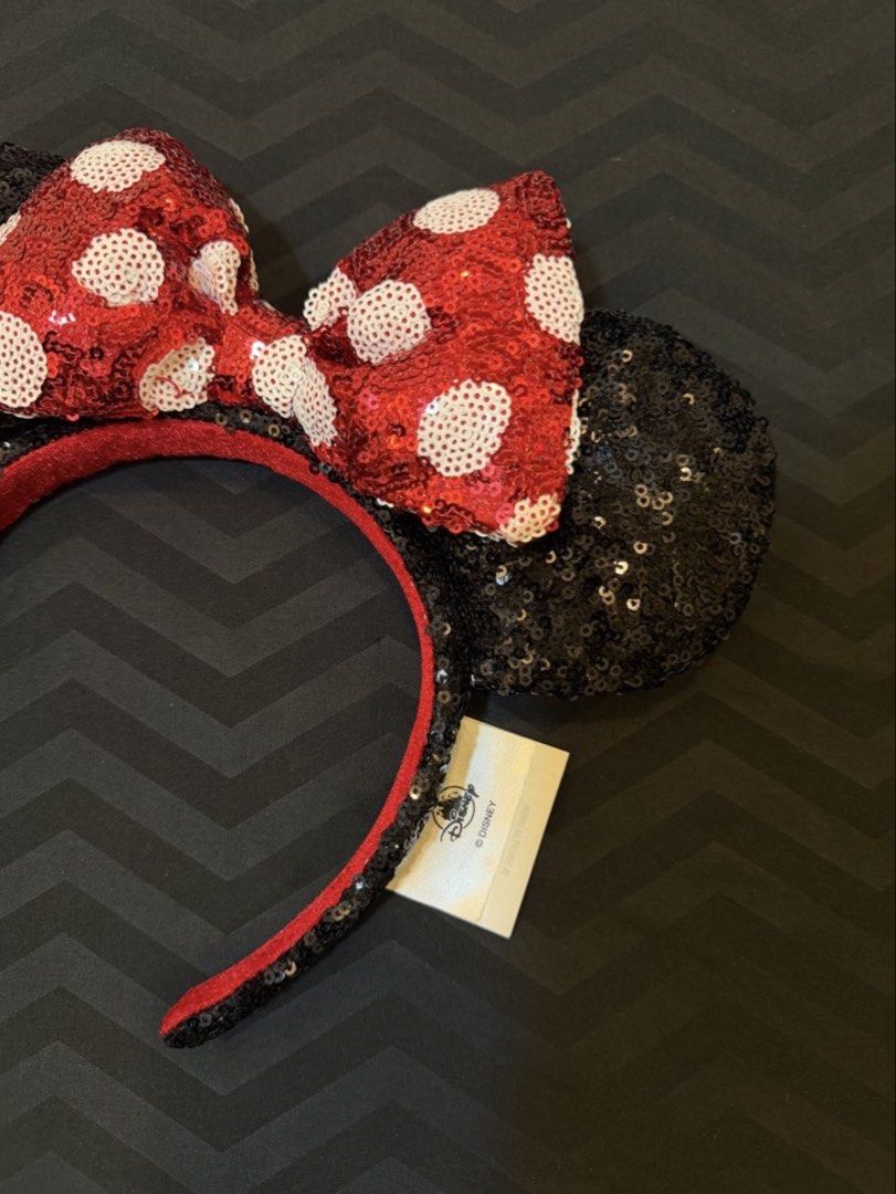 Disney Minnie Mouse Sequin Red Bow Headband (ORIGINAL) (Category: Hair Accessories) located in Rizal. Submitted by tomatoramenn (Listing ID 1471235883, Image 2). Description: FOR SALE Classic Minnie Mouse ears headband (ORIGINAL FROM HK) NO ISSUE / LIKE NEW Used once (HK Trip) Lp posted Lalamove or JNT 📍Taytay, Rizal .