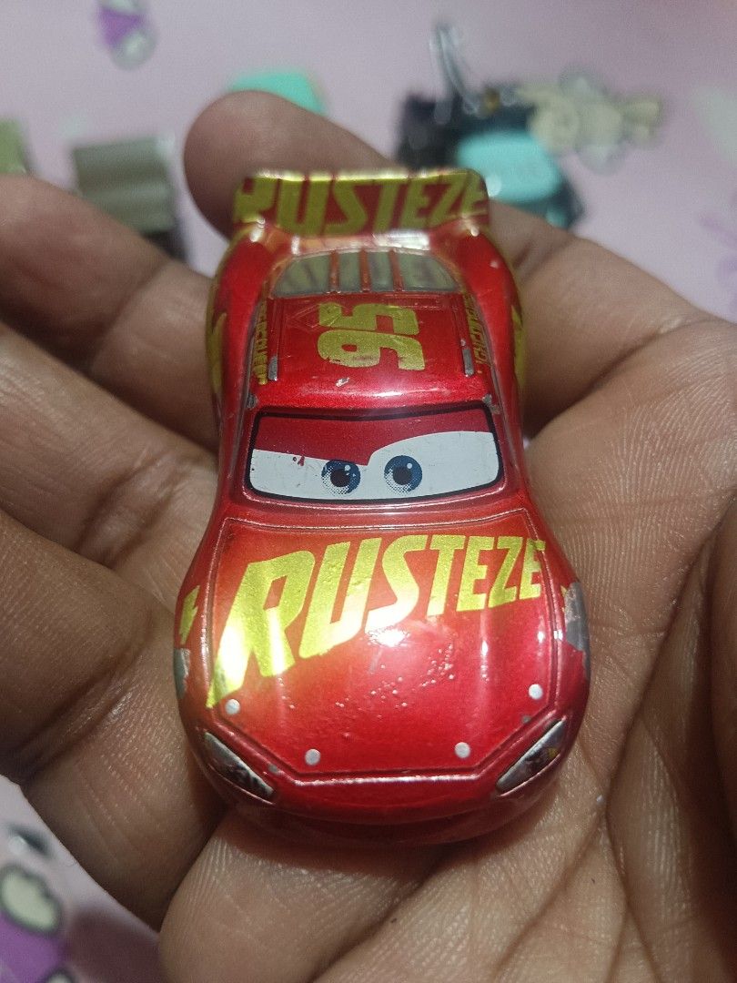 Disney Pixar cars (Category: Vehicle & Diecast Models) located in Pasig City. Submitted by rednaxela_rich (Listing ID 1471265101, Image 2). Description: 6pcs Disney Pixar cars diecast model car.