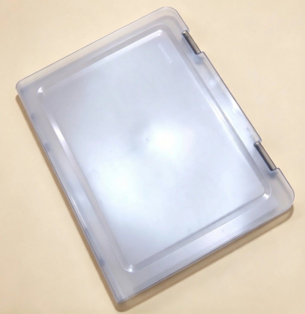 Document Paper File Storage Preloved Translucent Folder Hard Case (Category: Stationery & School Supplies) located in Manila. Submitted by amne.hub (Listing ID 1471272030, Image 1). Description: Best for documents or paper use Fit for maximum bond paper 8"x11" Thick plastic material Strong and durable for long term use #folder #document #storage #case.