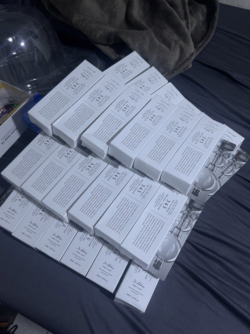 Dr. Althea 345 Relief Cream (Category: Face Care) located in Malabon City. Submitted by lunameow_646 (Listing ID 1471139413, Image 1). Description: AUTHENTIC & ORIGINAL ✨ Brand new & sealed .