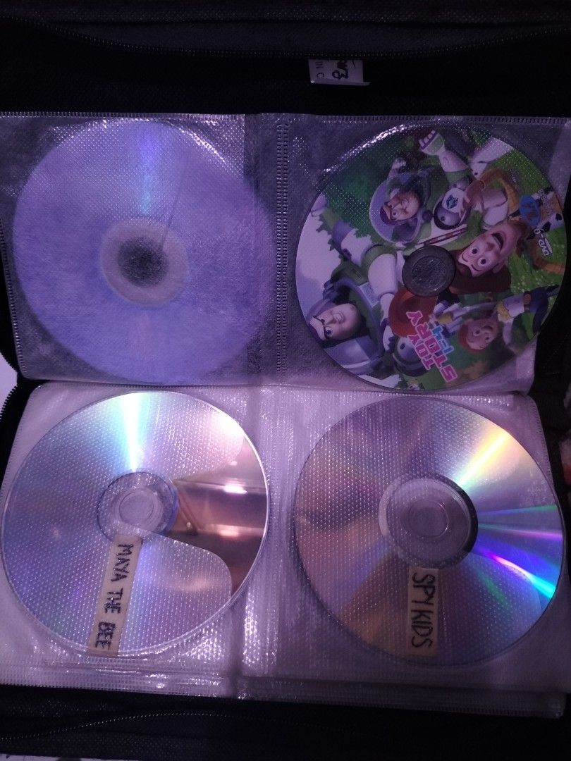 Dvd Disk 40pcs. w/ album (Category: CDs & DVDs) located in Cavite. Submitted by howl.jenkins.pendragon (Listing ID 1471249323, Image 3). Description: .