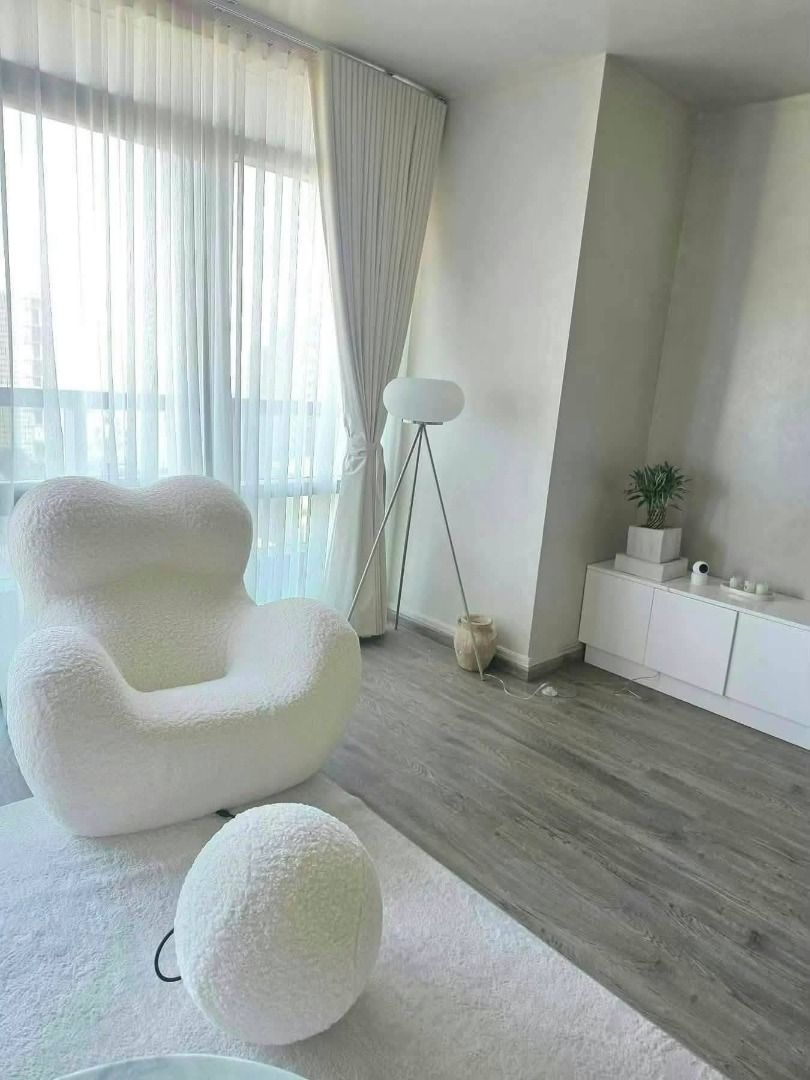 East Gallery Place, BGC 2BR 500K (Category: Apartments & Condos) located in Caloocan City. Submitted by aysalpha01 (Listing ID 1471176207, Image 2). Description: FOR LEASE East Gallery Place, BGC 2BR WITH EN SUITE T&B MAIDS ROOM 161SQM FULLY FURNISHED TERMS 2+12, MINIMUM 2-YEAR LEASE .