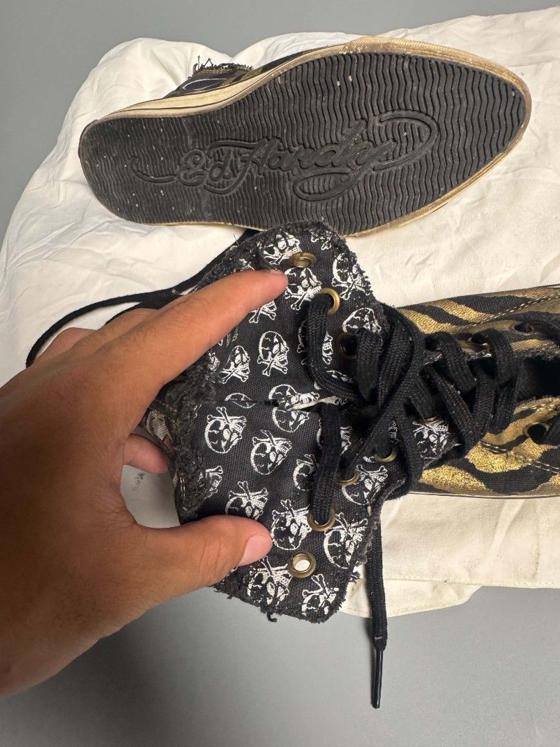 ED HARDY (Category: Sneakers) located in Muntinlupa City. Submitted by feolinohoward92 (Listing ID 1471252661, Image 3). Description: FREE SHIPPING.