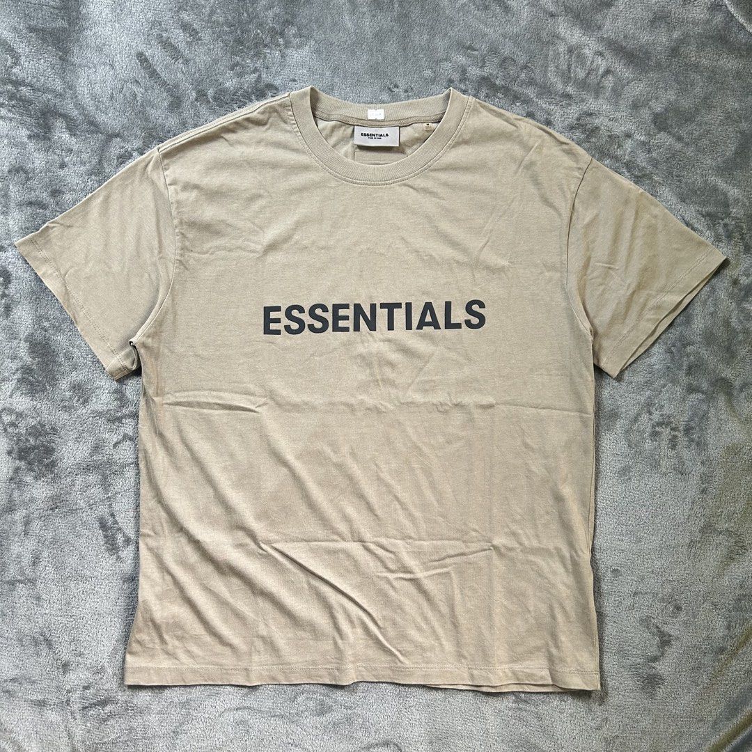 Essentials T-Short (Category: Tshirts & Polo Shirts ) located in San Jose del Monte. Submitted by cstash.exclusive (Listing ID 1471222904, Image 1). Description: ‼️Payment First‼️ ❌ No Free Shipping Fee Color rate: 9.5 / 10 -Need wash Size on tag: M Dimes: 23w x 29L (Inch).