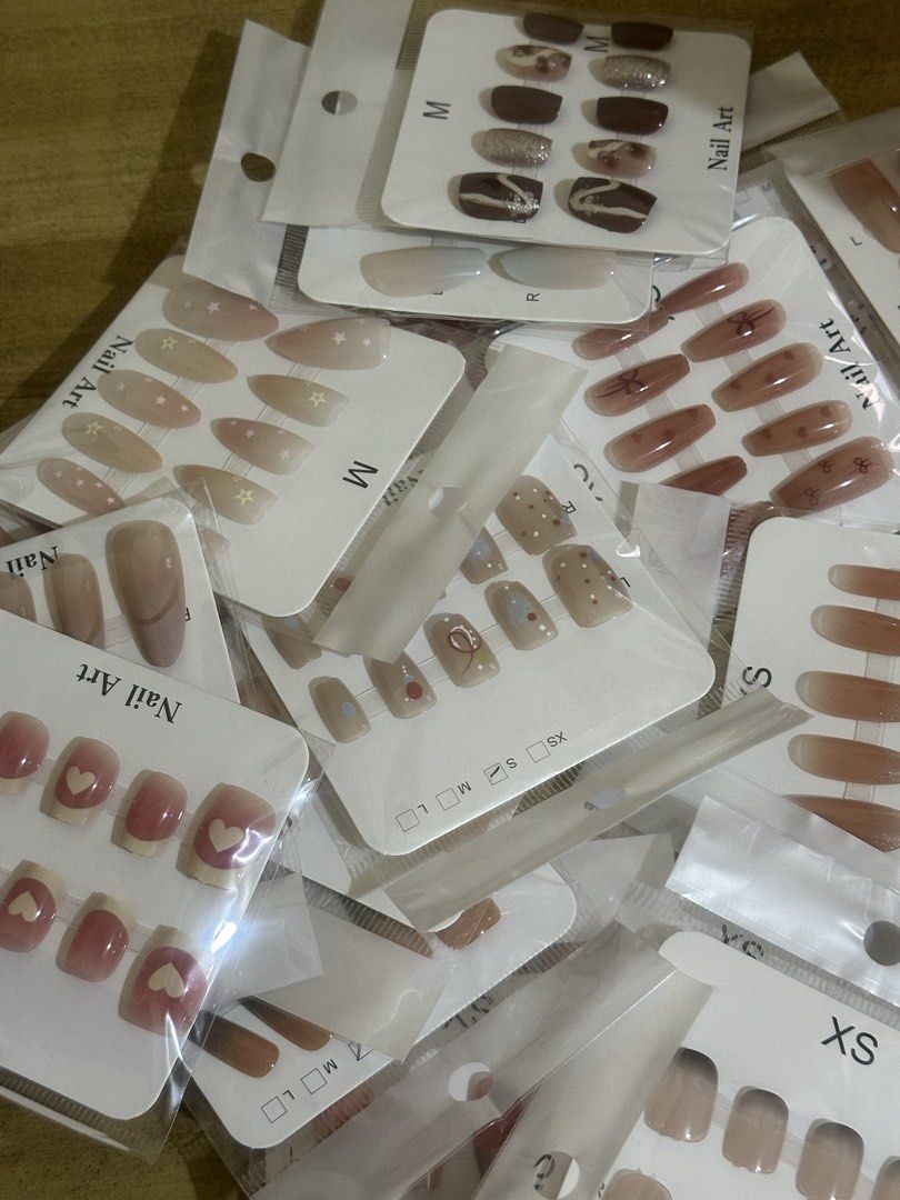 FAKE NAILS (WITH NAIL ADHESIVE) (Category: Hands & Nails) located in Paniqui. Submitted by blessiana (Listing ID 1471159066, Image 2). Description: AVAILABLE SIZES EXTRA SMALL SMALL MEDIUM 340-10pieces 690-20pieces 1,030-30 pieces YOU MAY CHOOSE YOUR PREFERRED DESIGN .