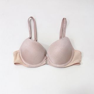 (Category: ) located in . Submitted by k_intimates (Listing ID 1471205611, Image 1). Description: .