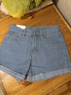 (Category: ) located in . Submitted by kszortpdrss (Listing ID 1471161304, Image 1). Description: .