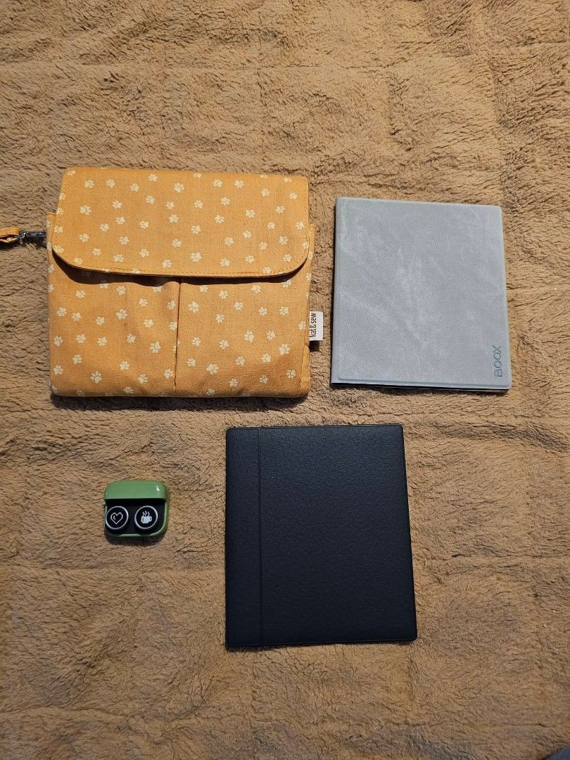 FOR SALE: Boox Go 7 (Category: E-Readers) located in Manila. Submitted by kianahayen12260 (Listing ID 1471291652, Image 2). Description: FOR SALE: Boox Go 7 Monochrome for ONLY 14K Boox Go 7 Black for ONLY 14k Inclusions: flip case grey, front skins, usb charger, box, yellow pouch (kasya for 2 ereaders with lagayan din ng pen) MOP: Gcash/Maribank MOD: Lalamove/Grab (sf shoulder by buyer) Additional: Boox Tappy (Green) for ONLY 900 with box RFS: w