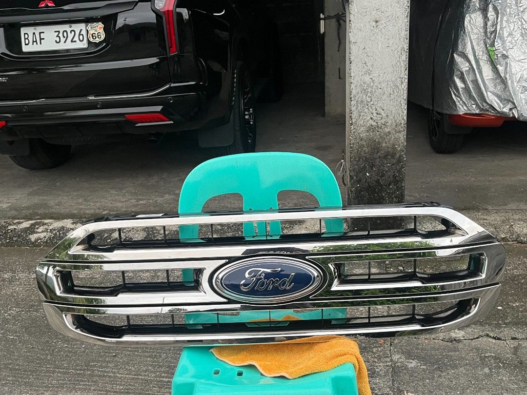 Ford Front Grill (Category: Body Parts and Accessories) located in Solano. Submitted by prelovedbagsbykei (Listing ID 1471230410, Image 3). Description: Open for shipping NEGOTIABLE.