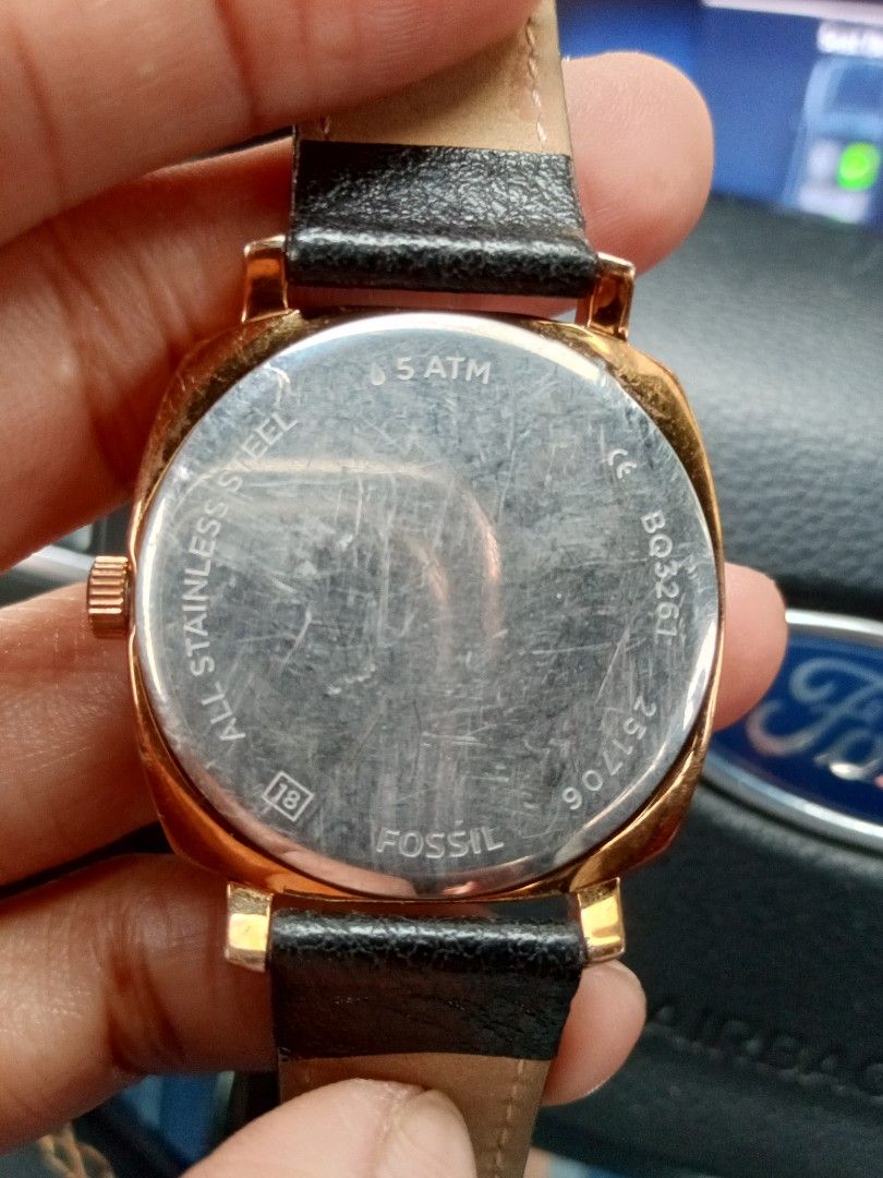 Fossil BQ3261 Rose Gold Watch (Category: Women's Watches) located in Malolos. Submitted by lizarondoe59660 (Listing ID 1471214337, Image 2). Description: - Brand/Model: Fossil Women's Watch (Model: BQ3261) - Design: Rose gold-tone square case with a striking white dial, large numerals, and a chic pink inner circle - Strap: Genuine black leather with standard creasing from normal buckling - Water Resistance: 5 ATM - Condition: Fully functional; ca