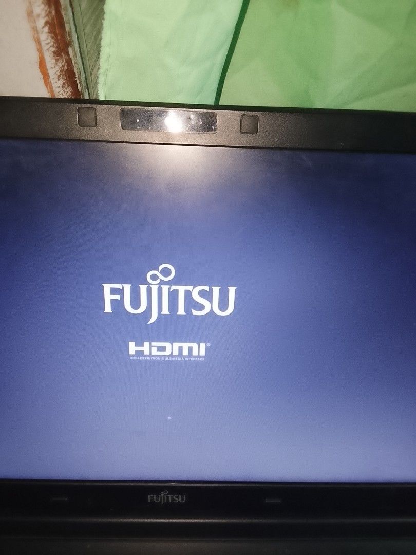 FUJITSU with AC Adapter (Category: Laptops & Notebooks) located in Manila. Submitted by zeyaamiii (Listing ID 1471139779, Image 3). Description: Version: 22H2 Processor: Intel(R) Core(TM) i5-7200U @ 2.50GHz 2.70 GHz RAM: 8.00 GB Windows 11 Pro Original Price: 16k (bought it online on Tiktok) 1year palang nagagamit. It's on you if you want to keep the stickers or I'll remove them for you. 🥹.