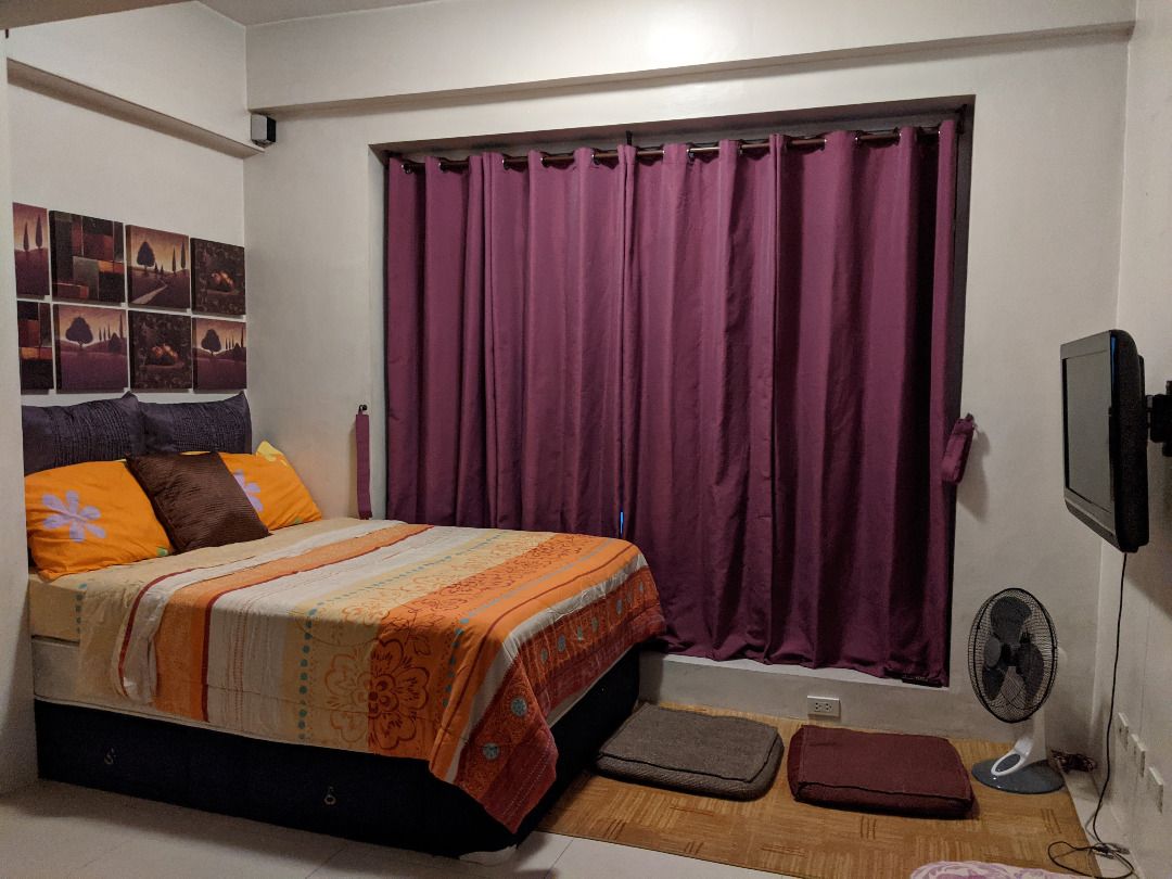 Fully Furnished Studio Condo Unit for Rent (Category: Apartments & Condos) located in Pasig City. Submitted by hamlet33 (Listing ID 1471288508, Image 2). Description: Fully Furnished Condo Unit Rate 17000 Details: Cozy studio unit for rent Solid wooden door Modular kitchen system with grease trap Porcelain tiles Full service elevator Generator set 24/7 security system and cameras Free valet service In-house repair and maintenance Furnished: Split