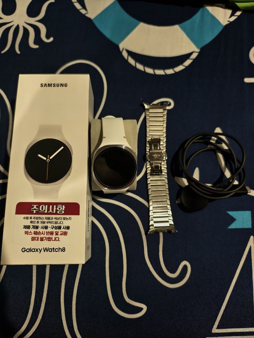 Galaxy watch 8 LTE 40mm (Category: Wearables & Smart Watches) located in Marikina City. Submitted by rtobs08 (Listing ID 1471274777, Image 1). Description: Galaxy watch 8 40mm LTE version complete with box and accessories screen has no scartches as screen protector wss installed upon opening excellent battery life rfs: can't fully utilize as I am not using a samusng phone free screen protector x2 free stainless steel strap.