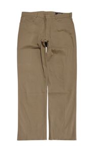 (Category: ) located in . Submitted by thriftmo19 (Listing ID 1471276455, Image 1). Description: .