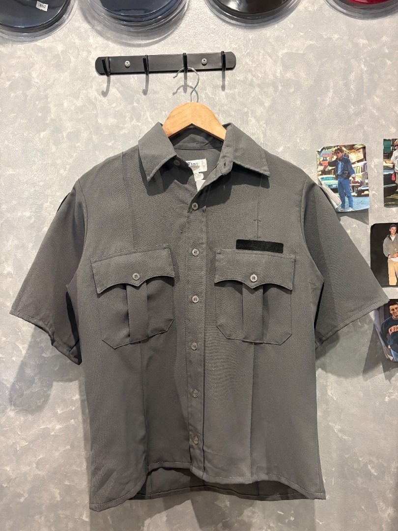 Gray Security Uniform (Category: Tshirts & Polo Shirts ) located in Quezon City. Submitted by outofhabits_store (Listing ID 1471190561, Image 1). Description: Size: Small Width: 20 inches Length: 24 inches Buy 2 items worth 600 pesos and get them for 1,000 Payment method: GCash Shipping options (shouldered by buyer): J&T 3-7 days, Lalamove or Grab within the day Location: Quezon City Please manage your expectations as this item is not brand new. 