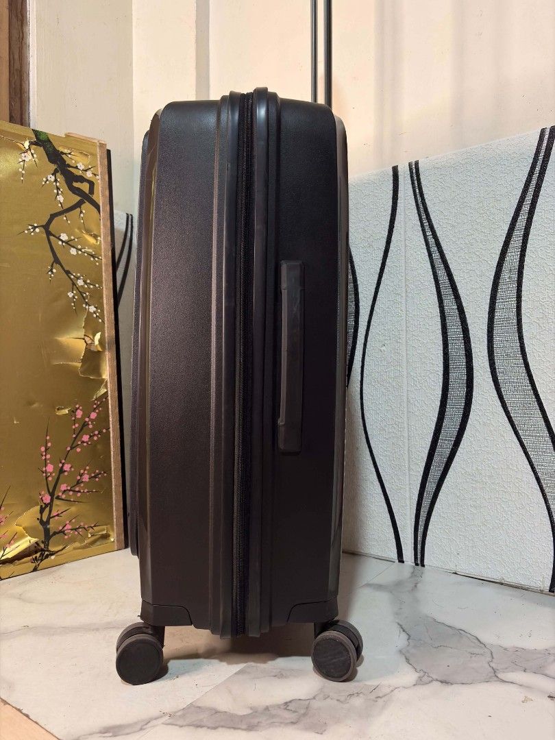 GREEN WORKS SPINNER (Category: Luggage) located in Manila. Submitted by jzjapansurplus (Listing ID 1471174759, Image 2). Description: 🇯🇵IMPORTED FROM JAPAN GREENWORKS SPINNER MEDIUM SIZE LUGGAGE 🇯🇵 🎯 KEY AND CODED LOCK TSA APPROVED - 000 🎯 LIGHTWEIGHT 🎯 SMOOTH 360 WHEELS ROTATION 🎯 POLYPROPYLENE CASE 🎯 TOP AND SIDE HANDLE CARRY 🎯 SMOOTH PUSH HANDLE TROLLEY 🎯 WIDE SPACE CAPACITY 🎯 WITH FRONT COMPARTMENT NO ISSUE… MINIMAL MARK OF USAGE 