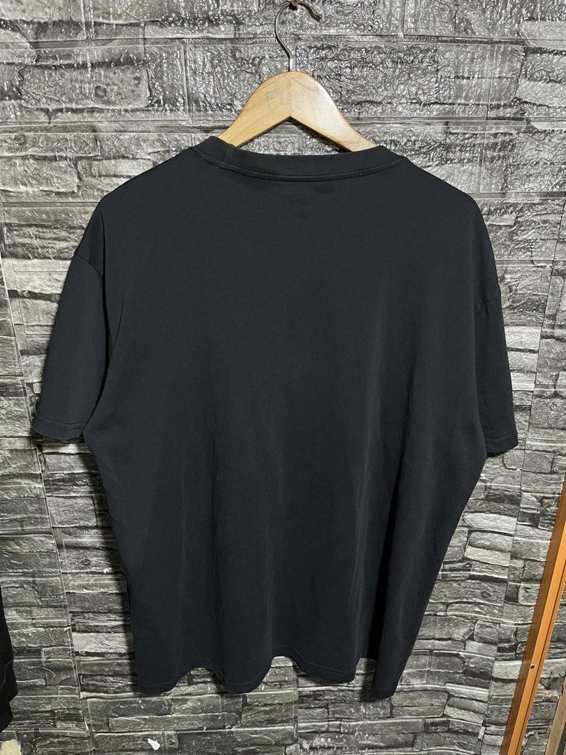 Gucci Bear Shirt (Category: Luxury Apparel) located in Manila. Submitted by flex_curation (Listing ID 1471142380, Image 3). Description: 24x29 IN VERY GOOD CONDITION BACOOR CAVITE LOC.