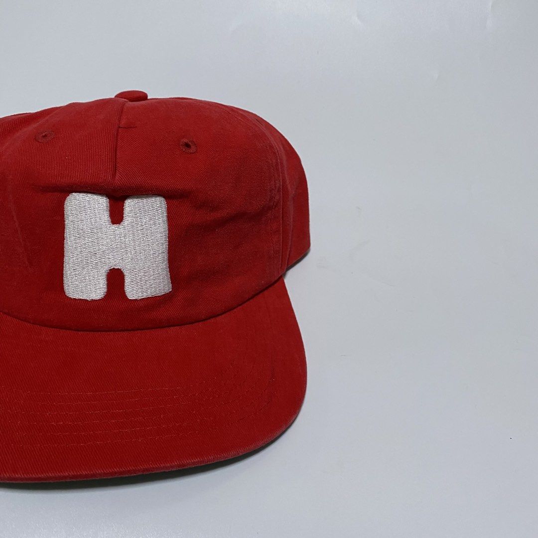 H logo cap (Category: Caps & Hats) located in Quezon City. Submitted by hatlocker (Listing ID 1471241401, Image 2). Description: 600.00 only dm.