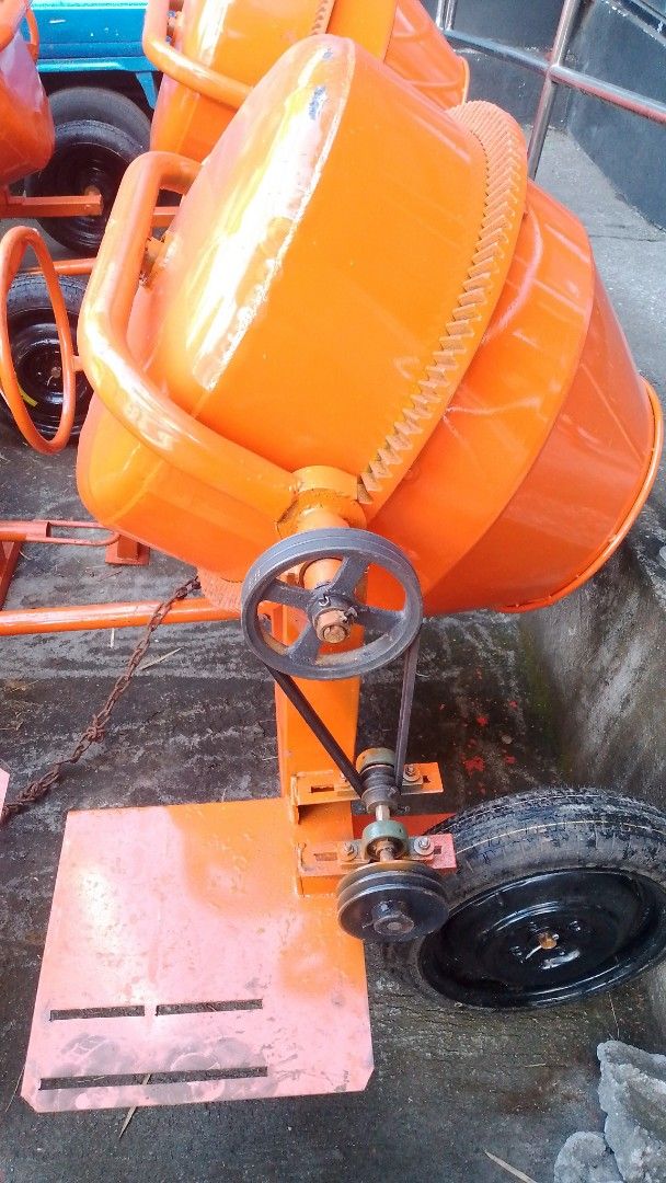 H-FRAME ONE BAGGER CEMENT MIXER (Category: Home Improvement Tools & Accessories) located in Manila. Submitted by ivan2.0 (Listing ID 1471131650, Image 1). Description: Restock‼️ Restock‼️ Restock‼️ 📢One-Bagger Cement Mixer Bundles‼️ 🔴H-frame reduction with 7.5 Gas Engine Plus Freebies‼️ Option A. Welding Machine & Cordless Drill Option B. Portable Concrete Vibrator Option C. Impact Drill & Angle Grinder Also available in our store‼️ 🔴Light Con