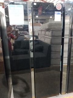 (Category: ) located in . Submitted by jlyn14 (Listing ID 1471161259, Image 1). Description: .