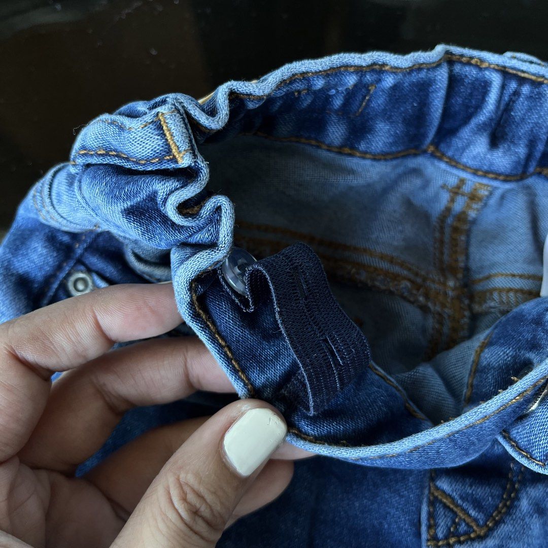 H&M Denim Jeans 9-12M (Category: Babies & Kids Fashion) located in San Carlos. Submitted by fitperfect.pgn (Listing ID 1471145859, Image 3). Description: .