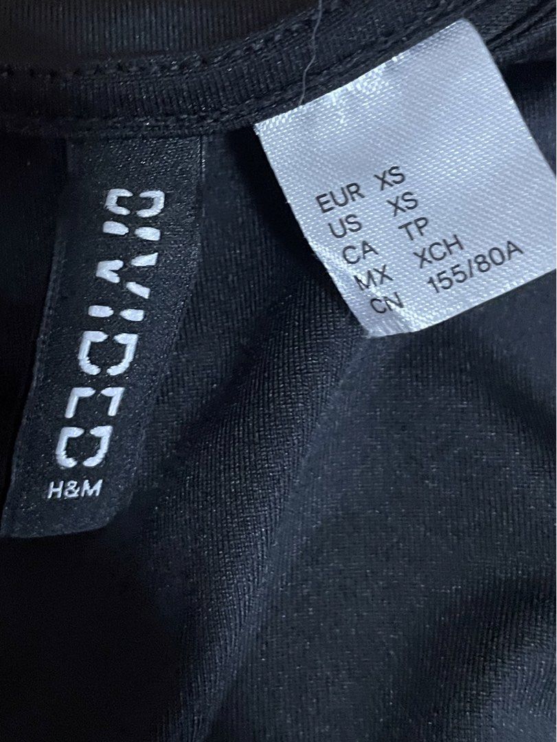 H&M dress (Category: Dresses) located in Manila. Submitted by hubaderascloset (Listing ID 1471263289, Image 2). Description: .