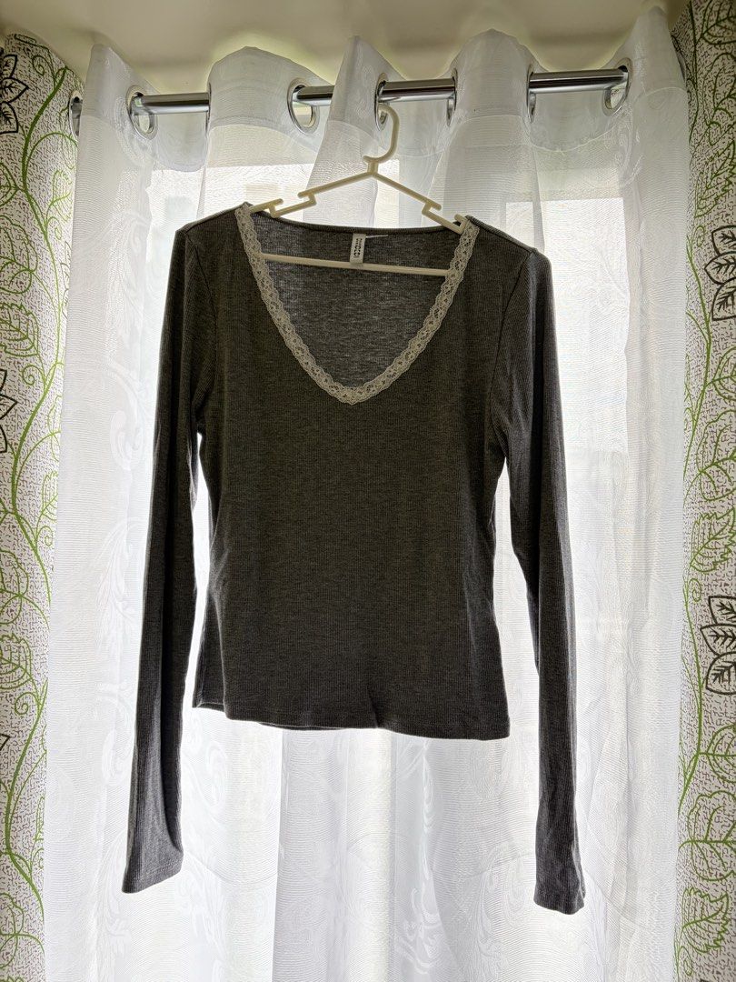 H&M Grey White Lace Long Sleeve Top (Category: Longsleeves) located in Taguig. Submitted by sweetberrry (Listing ID 1471225536, Image 3). Description: color on camera may differ (actual photo when worn).