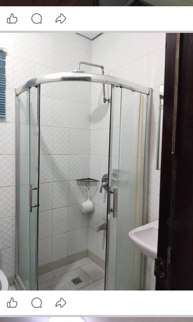 House for Sale in BFResort (Category: House & Lot) located in Marikina City. Submitted by vhanzmangaligmail.com (Listing ID 1471131638, Image 3). Description: Bungalow house with mezzanine. 3br 2tb 3car garage clean title nearer to Villar gym.