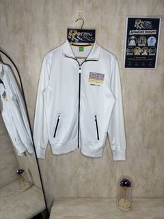 (Category: ) located in . Submitted by pormanation-thrift-store (Listing ID 1471206474, Image 1). Description: .
