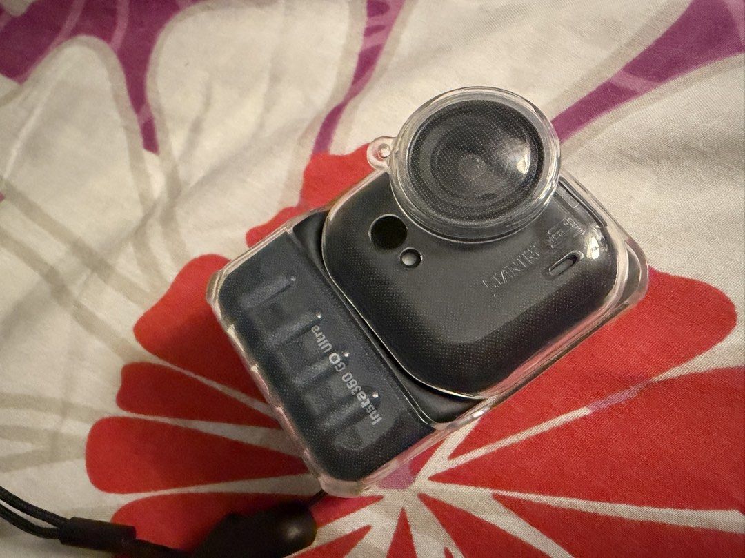 Insta360 GO Ultra Creator Bundle (Category: Video Cameras) located in Antipolo. Submitted by klynyl (Listing ID 1471270620, Image 2). Description: FOR SALE: Insta360 GO Ultra – Midnight Black Selling my Insta360 GO Ultra in Midnight Black. * Purchased: August 2026 * Complete set with original box and accessories * Original receipt available * Lightly used * Reason for selling: Need extra cash RFS: Need funds. PM for inquiries and actual photos. S