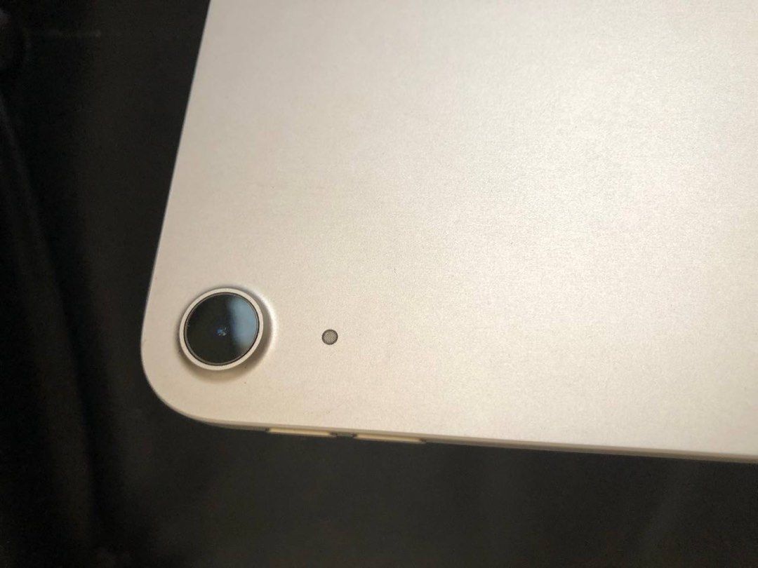 Ipad 6th Gen M2 13inch 256gb Starlight (Category: iPad) located in Caloocan City. Submitted by jinsplayground (Listing ID 1471158771, Image 2). Description: - Model: iPad Air 6th Generation (M2 chip) - Screen Size: 13-inch Liquid Retina display - Storage Capacity: 256GB - Color: Starlight - Condition: Excellent, well-maintained with clean exterior and camera lens - Shipping: Fee will be charged to the buyer - Payment: I dont do COD po, 50%dp or f