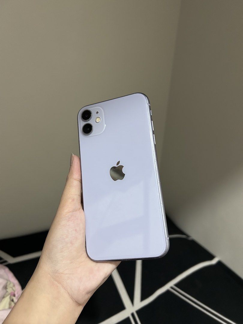 iPhone 11 64gb - All working (Category: iPhone 11 Series) located in Manila. Submitted by maddi.cade (Listing ID 1471252800, Image 1). Description: Hello! Selling Apple iPhone 11 - Storage: 64GB - Battery Health: 63% - Camera : Super linaw - No history of repair (original all parts) check & reset all u want - Open line (any sim) Condition: All working, smooth, face id & truetone are still working Unit & Case Open for swap - Meetup Location: Manda