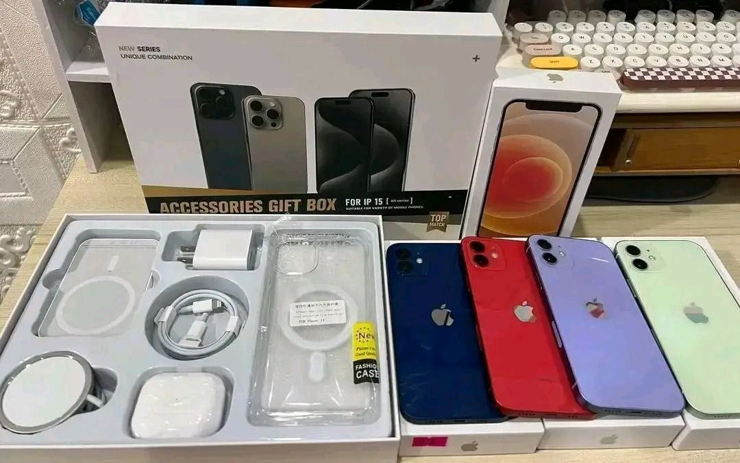 Iphone 11 for sale. (Category: iPhone 11 Series) located in Caloocan City. Submitted by ponan0924194 (Listing ID 1471139007, Image 1). Description: 128gb - 256gb Good as new Price : 7,000 - 9,000 Rush sale po kami today please respect my post thankyou. Us variant With gift box.
