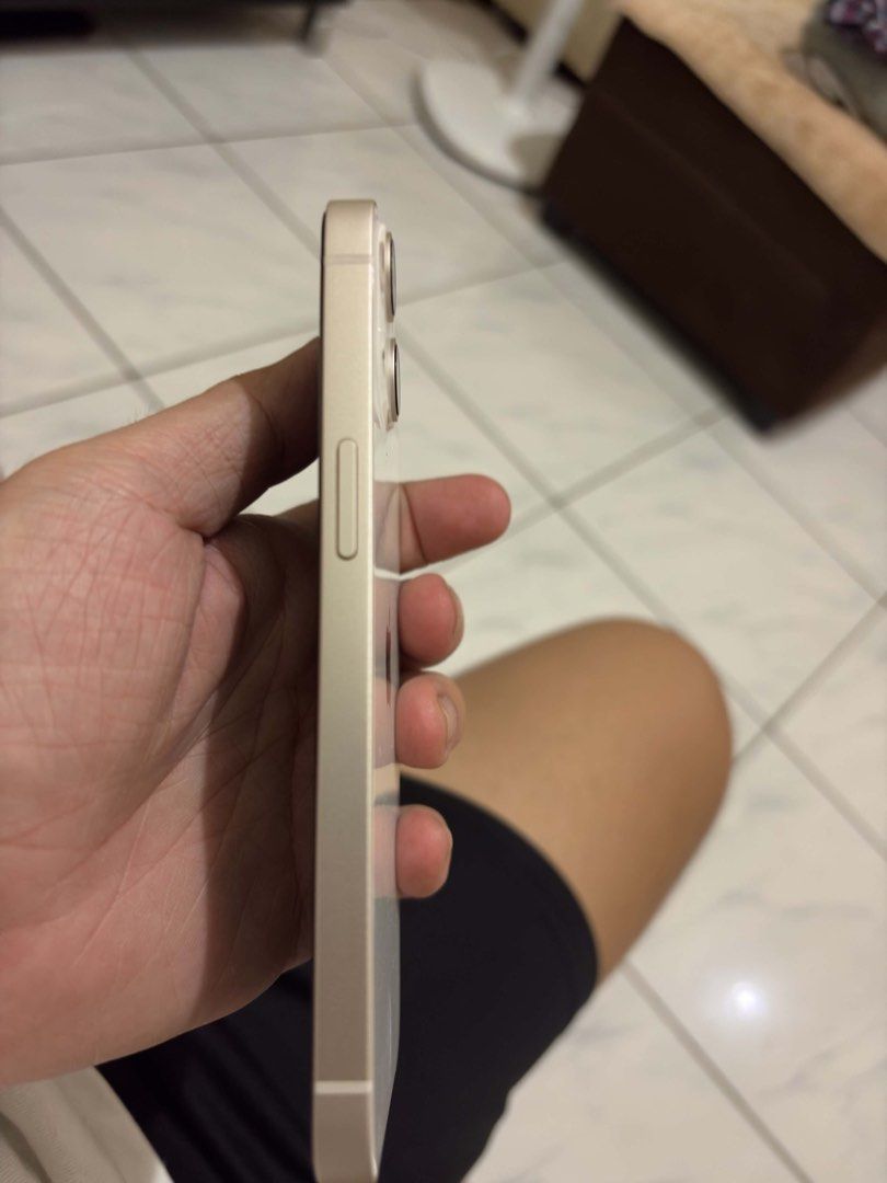 Iphone 13 128 gb (Category: iPhone 13 Series) located in Las Pinas. Submitted by dnlcsantiii (Listing ID 1471249232, Image 3). Description: Selling Iphone 13 128 gb Globelocked; 100 batt health Warranty until sept 2027 with box cord and case loc: las piñas.