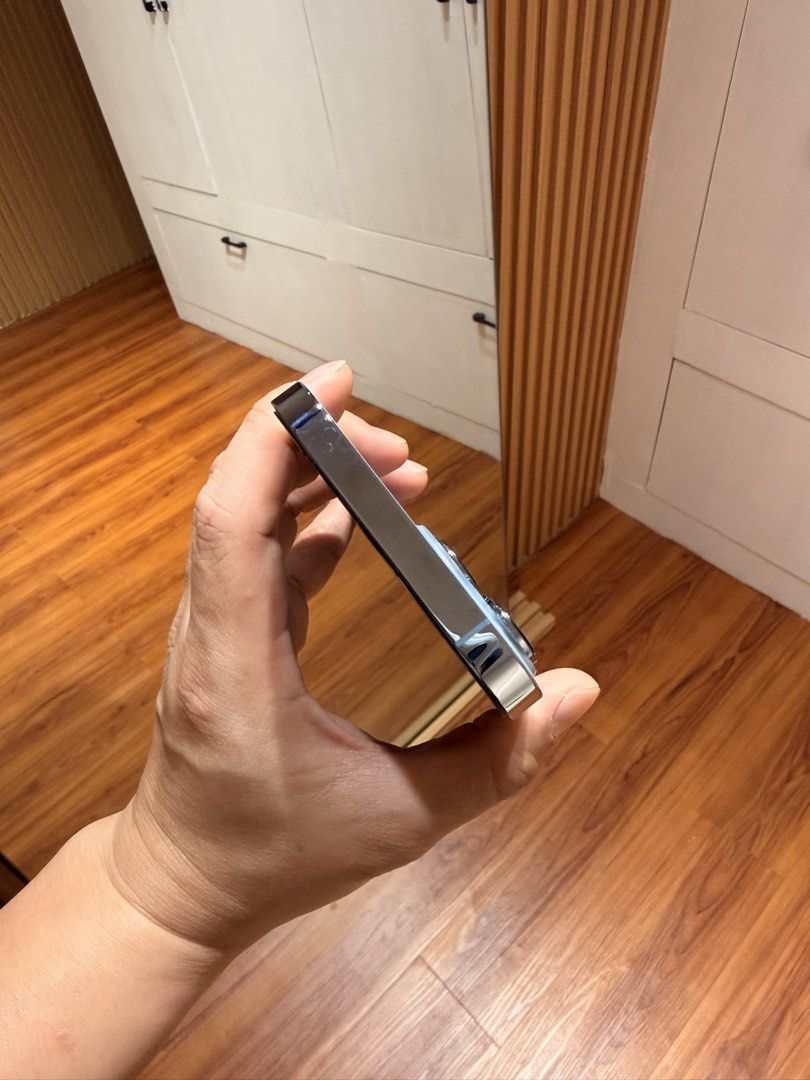 Iphone 13 Pro Max - Sierra Blue (Category: iPhone 13 Series) located in Manila. Submitted by noblestone-f8c154 (Listing ID 1471256263, Image 3). Description: For sale: iPhone 13 Pro Max Sierra Blue 256gb Openline 80% battery health With: Box,Case,Lightning Cable No issue Never been open/repair For meet up: Siena College or TIP manila.