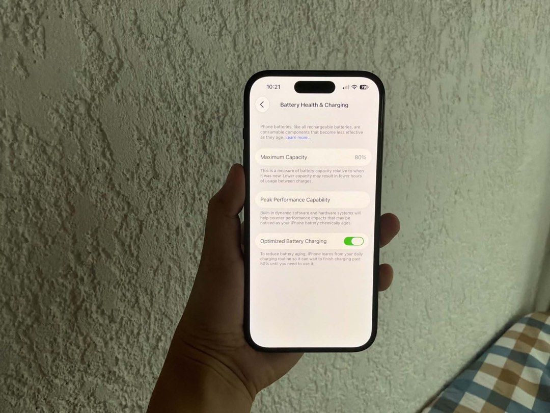 Iphone 14 Pro 256Gb (Category: iPhone 14 Series) located in Baguio. Submitted by daniela_00 (Listing ID 1471216173, Image 2). Description: Iphone 14 Pro 256GB 80% batthealth No issue No history of repair Lady owned Charger and case only.