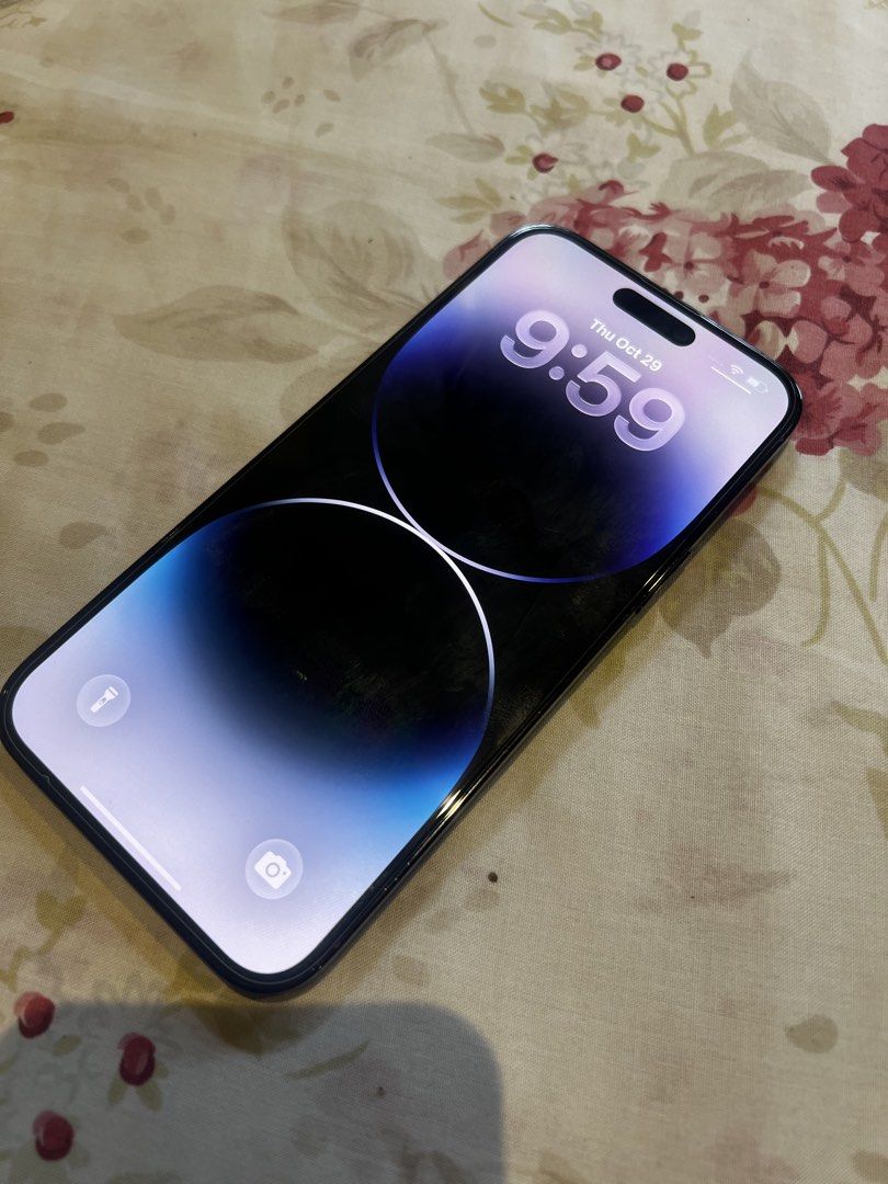 IPHONE 14 pro max (Category: iPhone 14 Series) located in Paranaque City. Submitted by luisemangalindan (Listing ID 1471161879, Image 2). Description: Iphone 14 PRO MAX 128GB 77BH NO ISSUE NO REPAIR FU ANY SIM PRISTINE CONDITION LOCAL VARIANT UNIT CASE ONLY NO BOX AND CORD PARANAQUE LOC MEET UP ONLY DM ME NOW 25500 nego.
