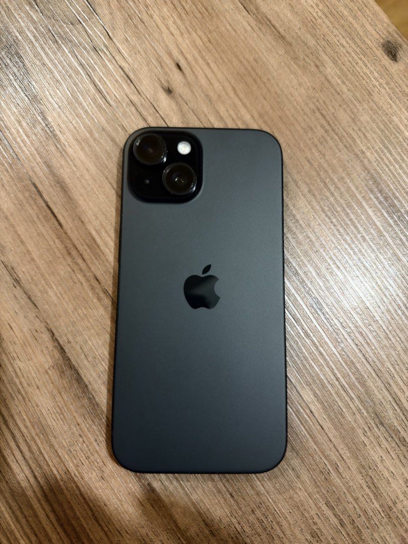 iPhone 15 Black 128gb (Category: iPhone 15 Series) located in Mandaluyong City. Submitted by georgemcrise (Listing ID 1471244565, Image 1). Description: 💰 Price: ₱25,000 (Negotiable) Selling my personal iPhone 15 Black, used for approximately 2 years. UNIT DETAILS: * 128GB Storage * Battery Health: 83% * Battery Cycle Count: 1,344 * Open Line (All Networks) * Face ID: Working * True Tone: Working * No history of repair or parts replacement * Min