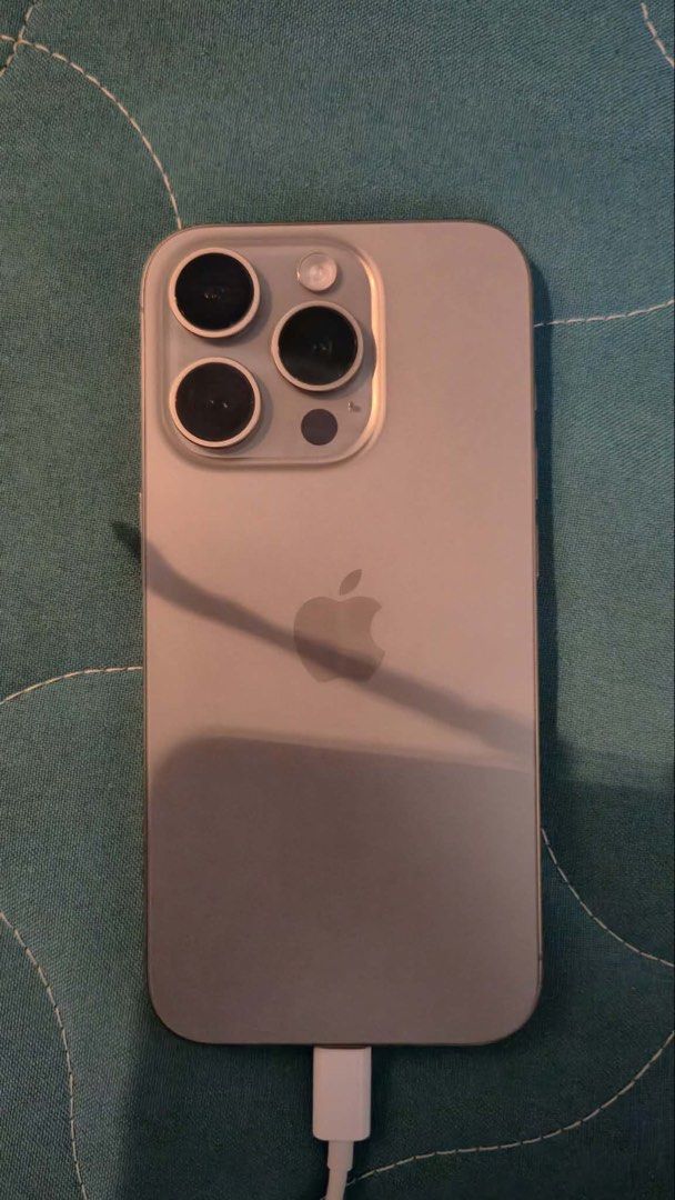 IPHONE 15 PRO - 128GB 79% (Category: iPhone 15 Series) located in Manila. Submitted by declutterly0811 (Listing ID 1471159362, Image 1). Description: IPHONE 15 PRO 128GB - Natural Titanium ISSUE: - Screen Scratches (As seen on picture) - 79% Battery Health - Camera Unknown part, na-flag siya as unknown after updating from IOS 18.7 to IOS 26 COMES WITH: - Original Box - Original Receipt from The Loop Best meetup.