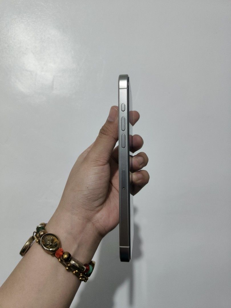 IPHONE 15 PRO MAX 1TB!! (Category: iPhone 15 Series) located in Manila. Submitted by stphanie_snts27 (Listing ID 1471216823, Image 3). Description: .