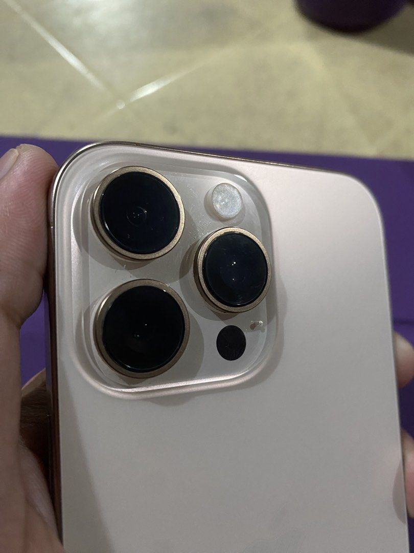 Iphone 16 Promax 256Gb (Category: iPhone 16 Series) located in Manila. Submitted by jprodigyyy (Listing ID 1471167899, Image 3). Description: Iphone 16 Promax 256Gb Factory Unlock (Any Sim) 88% Battery Health (Original) Z/PA Local Variant (Ntc Approved🇵🇭) Inclusions: Unit & Box (SAME IMEI) Case 📌NO ISSUE 📌NO HISTORY OF REPAIR 📌UNLI CHECK & UNLI RESET 📌 LADY OWNED NEGOTIABLE 📍QUEZON CITY / SM NORTH / COMMONWEALTH .