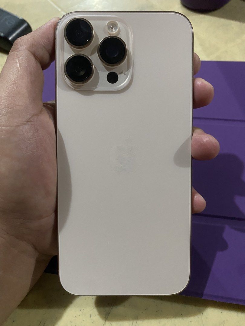 Iphone 16 Promax 256Gb (Category: iPhone 16 Series) located in Manila. Submitted by jprodigyyy (Listing ID 1471167899, Image 2). Description: Iphone 16 Promax 256Gb Factory Unlock (Any Sim) 88% Battery Health (Original) Z/PA Local Variant (Ntc Approved🇵🇭) Inclusions: Unit & Box (SAME IMEI) Case 📌NO ISSUE 📌NO HISTORY OF REPAIR 📌UNLI CHECK & UNLI RESET 📌 LADY OWNED NEGOTIABLE 📍QUEZON CITY / SM NORTH / COMMONWEALTH .