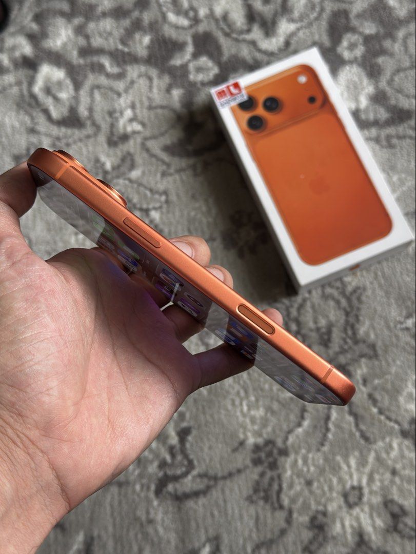 Iphone 17 Pro Max (Category: iPhone 17 Series) located in San Juan City. Submitted by ml.gadgets (Listing ID 1471192630, Image 3). Description: iPhone 17 Pro Max Cosmic Orange 1TB Factory unlocked 94% batt health Still under warranty Face ID working All buttons working No issues No scratches/dents Complete box and cable Price: 72,500 (Cash/bank transfer) NO SWAP!!! For inquiries message us.
