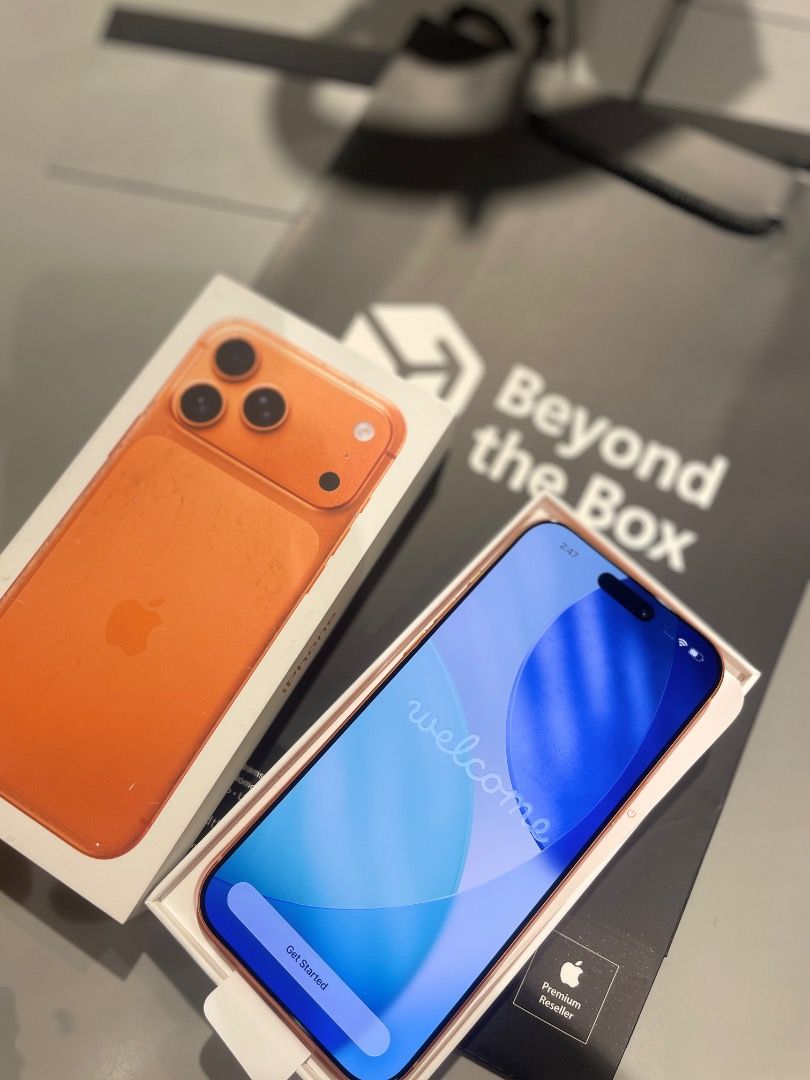 iPhone 17 Pro Max 512GB Cosmic Orange 35 cycle count (Category: iPhone 17 Series) located in Caloocan City. Submitted by annieshra (Listing ID 1471211752, Image 3). Description: 🍊 FOR SALE: iPhone 17 Pro Max 512GB – Cosmic Orange 💰 ₱88,000 (Slightly Negotiable) ✨ Bought September 28, 2026 – barely a month old! ✨Battery Health 100% ✨Battery CC - 35 ✨ Pristine, like-new condition ✨ Lady-owned and well taken care of ✨ No dents, scratches, or issue