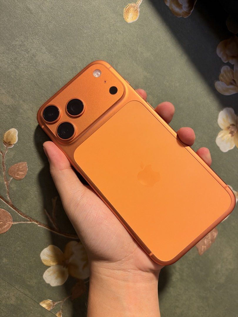 iPhone 17PM Cosmic Orange 256gb (Category: iPhone 17 Series) located in Manila. Submitted by jay.son0722 (Listing ID 1471263138, Image 3). Description: FOR SALE: iPhone 17 Pro Max 256GB – Cosmic Orange ₱67,000 * 4 months old * 256GB storage * Cosmic Orange * Bought from Power Mac Center (MOA) * No dents or physical damage * Well-maintained and in good condition * 166cc / 100BH RFS: Already have an iPhone Duo. Meet-up: SM Grand Central / SM North 